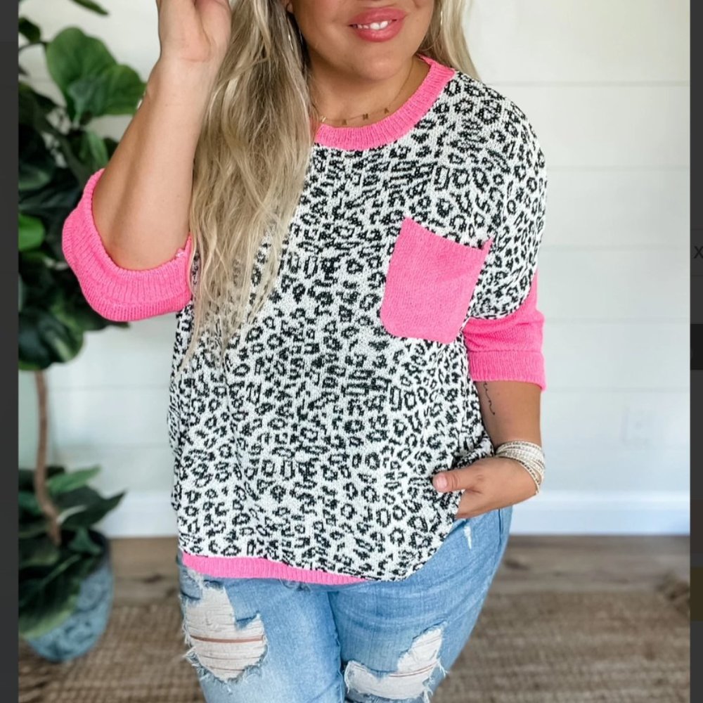 *Brand New  Oversized Cheetah Lightweight Sweater!